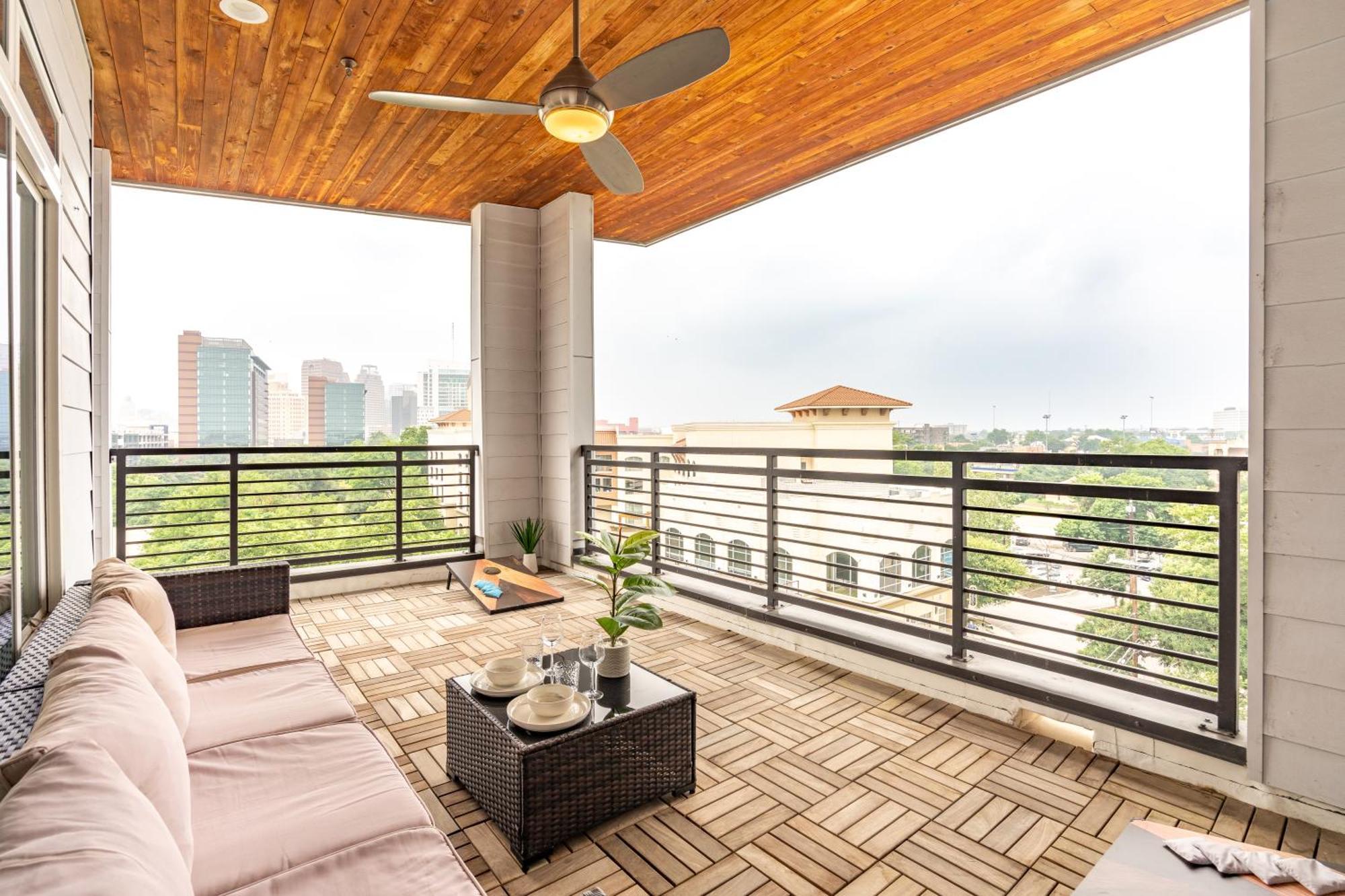 Riverwalk Penthouse Oasis W/Free Parking Gym Pool San Antonio Dış mekan fotoğraf